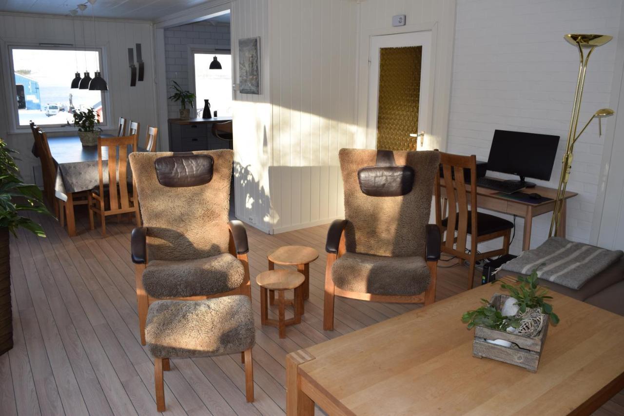 Captains House Hamneide Bagian luar foto