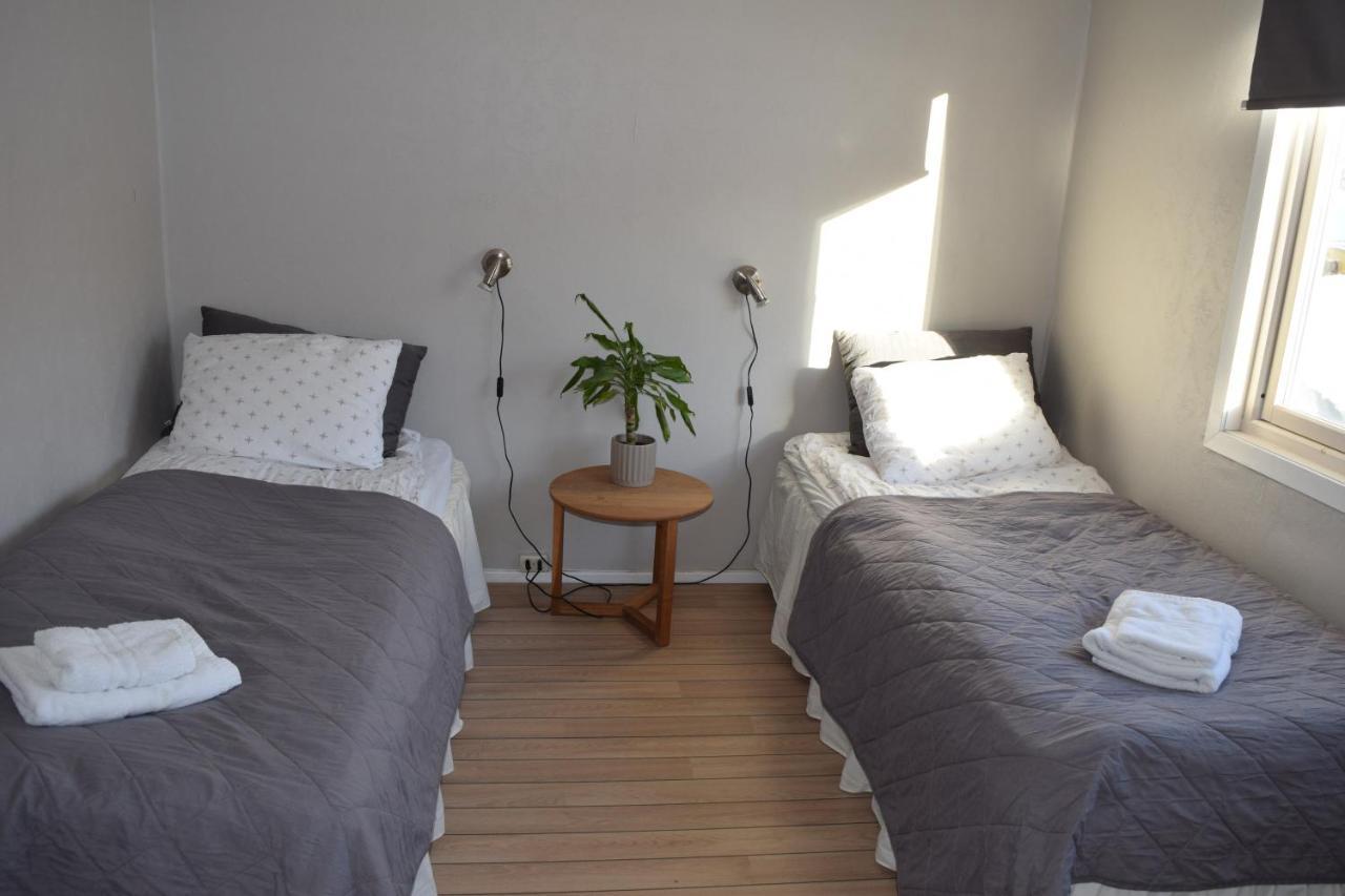 Captains House Hamneide Bagian luar foto